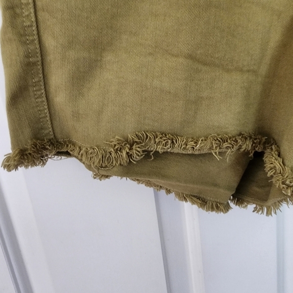 Judy Blue Denim Dyed Shorts Matcha Midrise Women Size 1xl - Picture 8 of 9